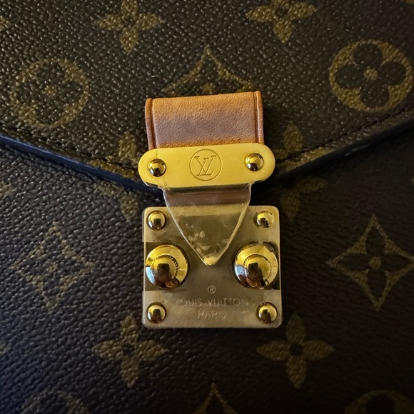 Louis Vuitton Pochette Metis in very good  condition. Made in France - Picture 13 of 14